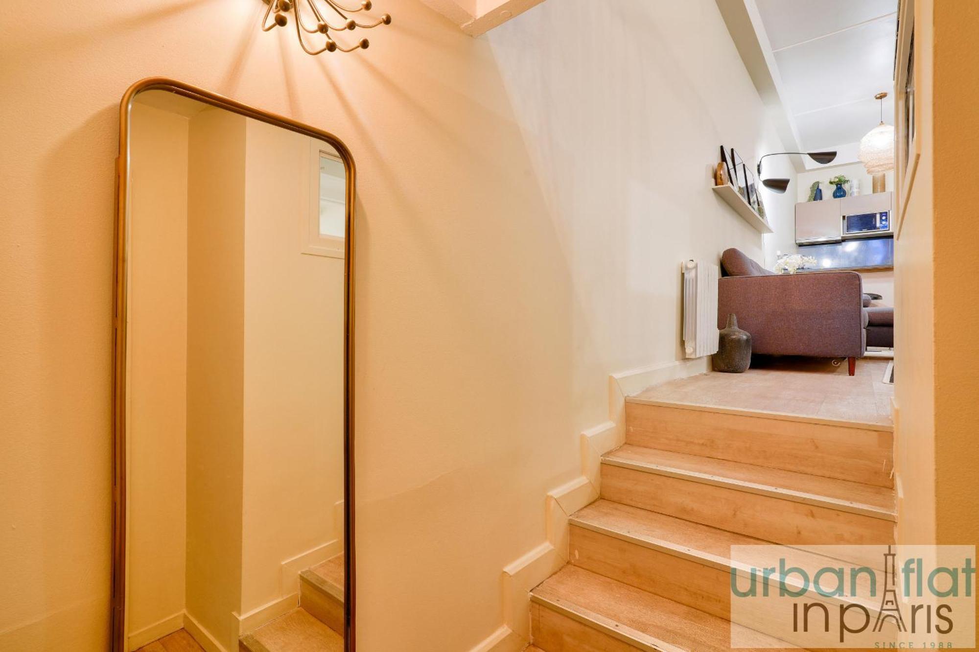 33 - Flat Av Des Champs-Elysees Παρίσι Εξωτερικό φωτογραφία