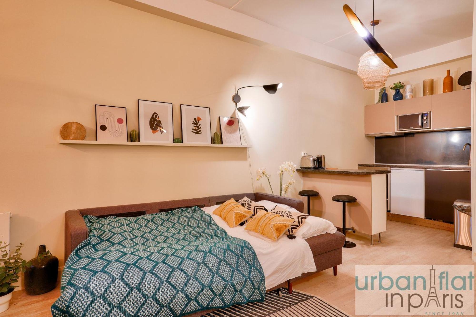 33 - Flat Av Des Champs-Elysees Παρίσι Εξωτερικό φωτογραφία