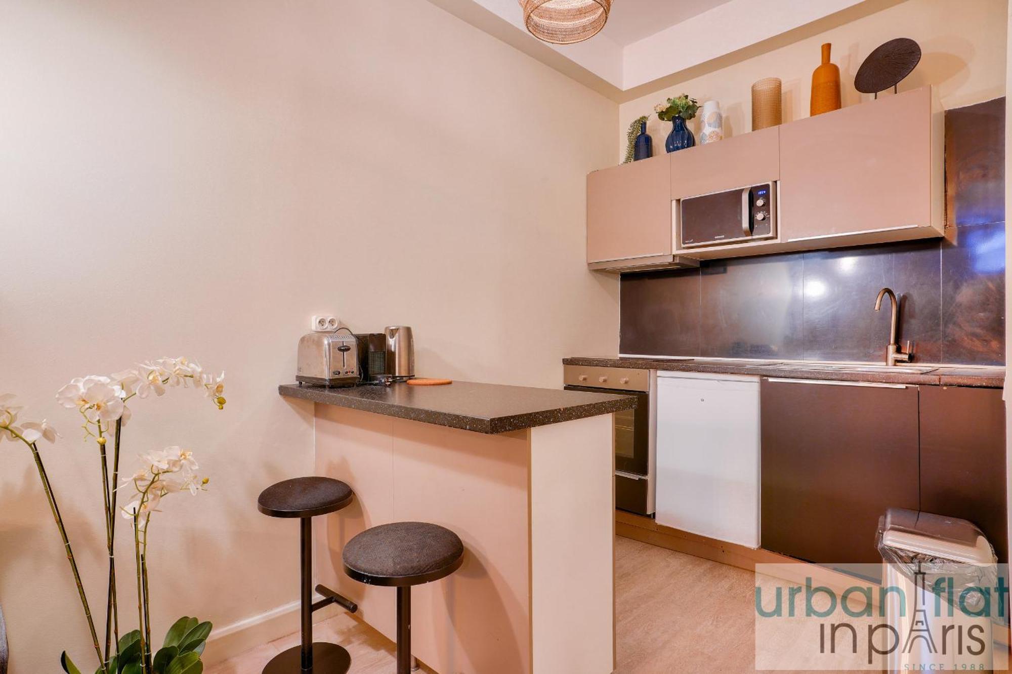 33 - Flat Av Des Champs-Elysees Παρίσι Εξωτερικό φωτογραφία